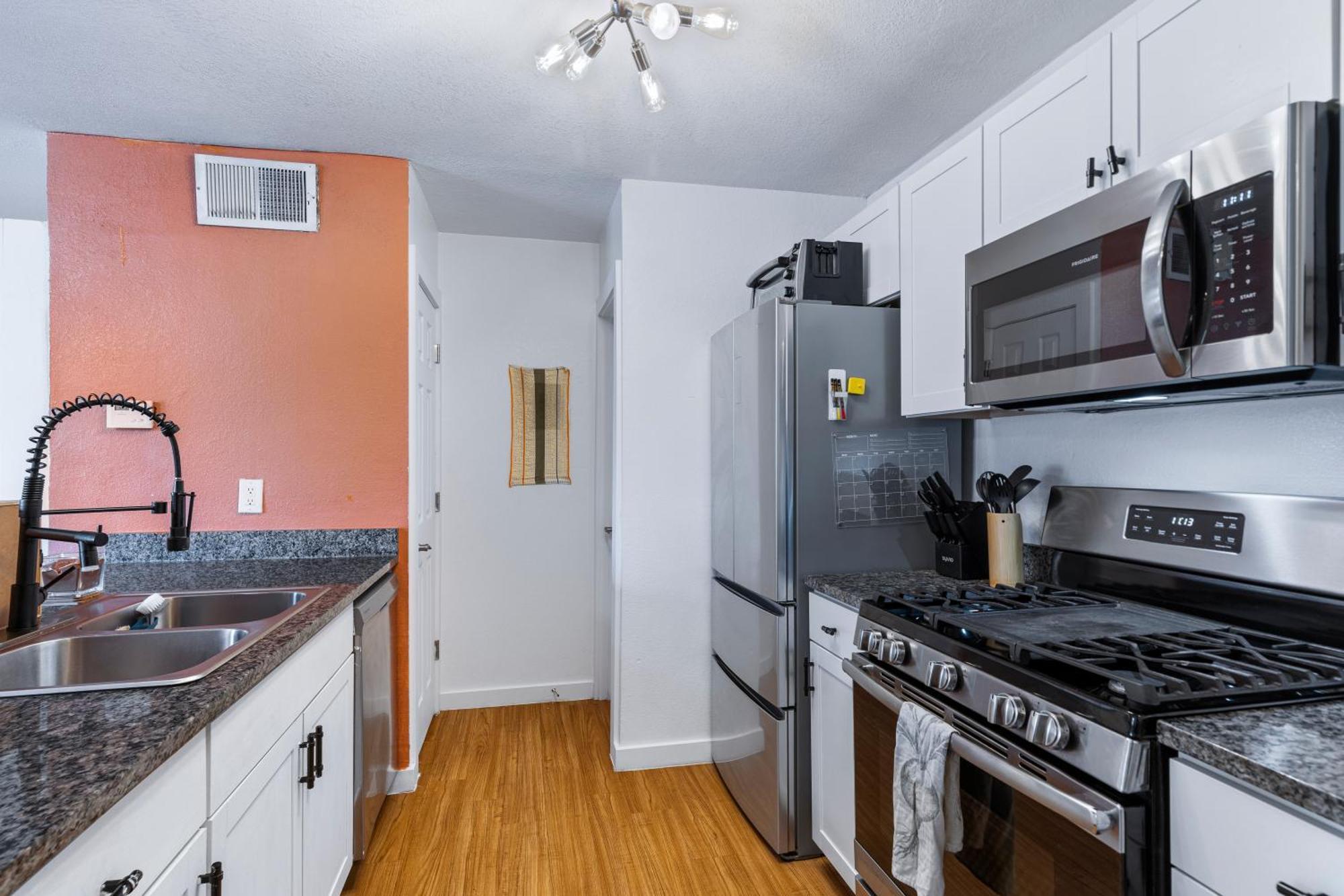 Mella House Apartment Austin Exterior photo